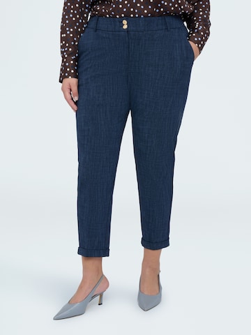 Regular Pantalon Fiorella Rubino en bleu : devant
