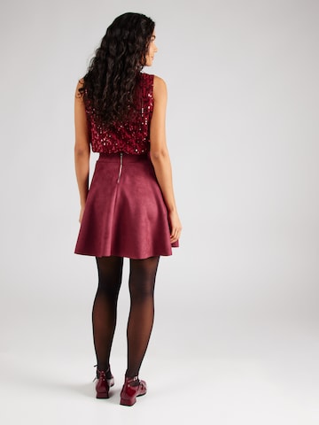 ABOUT YOU Skirt in Red