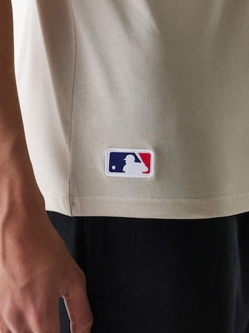 NEW ERA - Camisa 'Camiseta new era beige yankees nos mbl regular tee neyyan' em bege