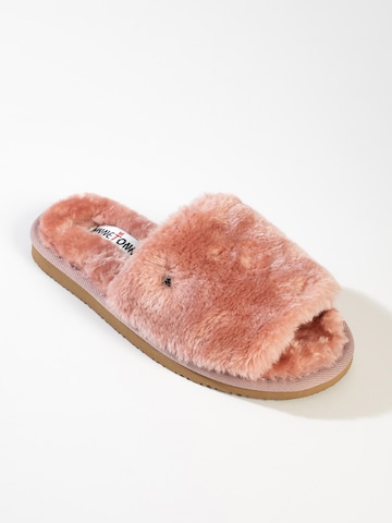 Pantoufle 'Lolo' Minnetonka en rose