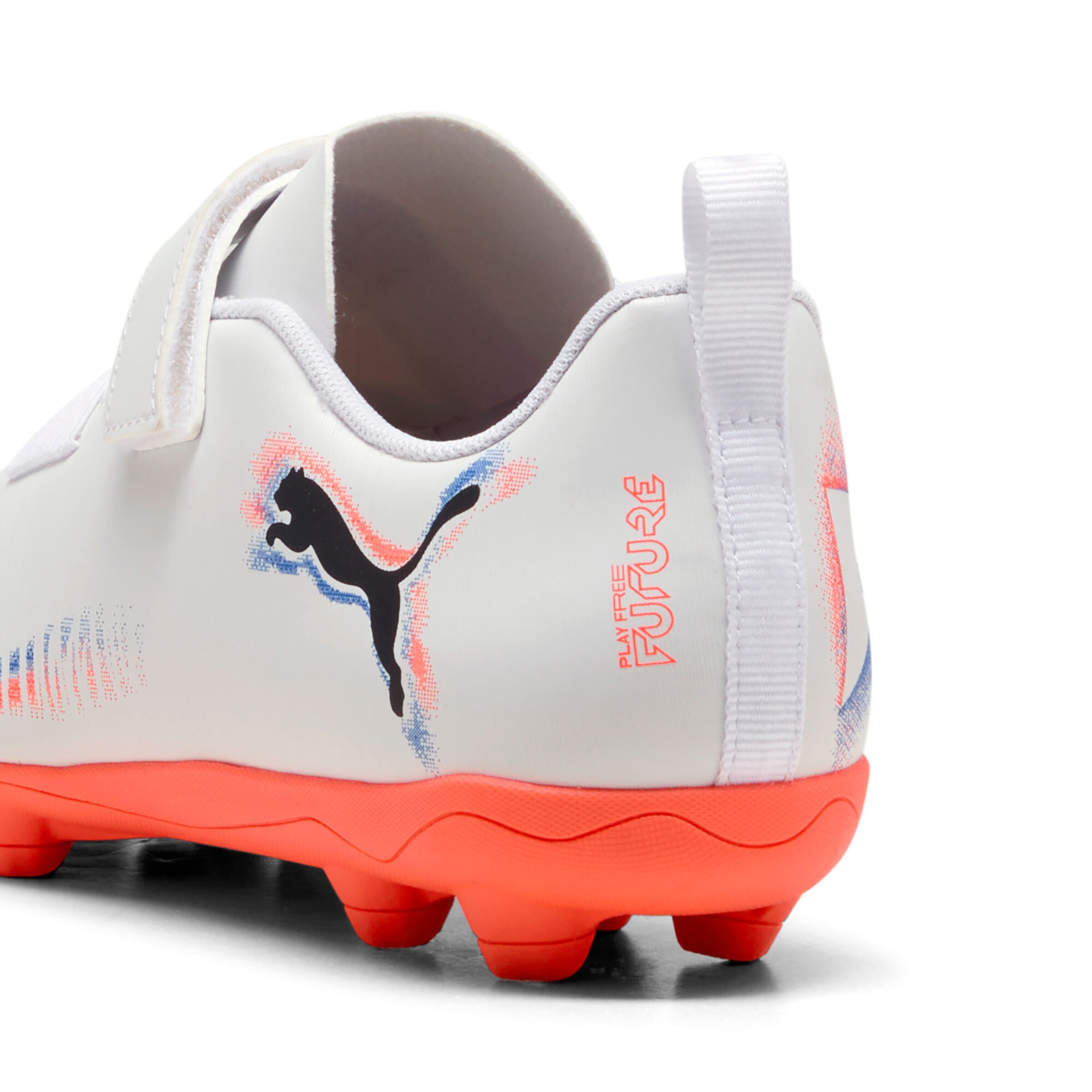 Chaussure de sport 'Future 8 Play' PUMA en blanc