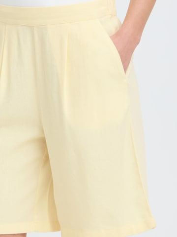regular Pantaloni ' OXNInna Linen Mix Bermuda ' di Oxmo in giallo
