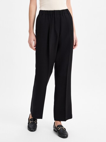 Someday Slim fit Pleat-Front Pants ' Cenya Modern ' in Black: front