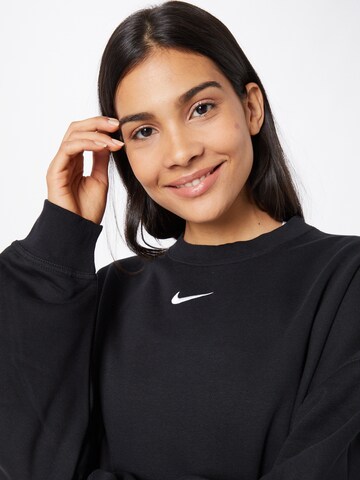 Nike Sportswear Sweatshirt i svart