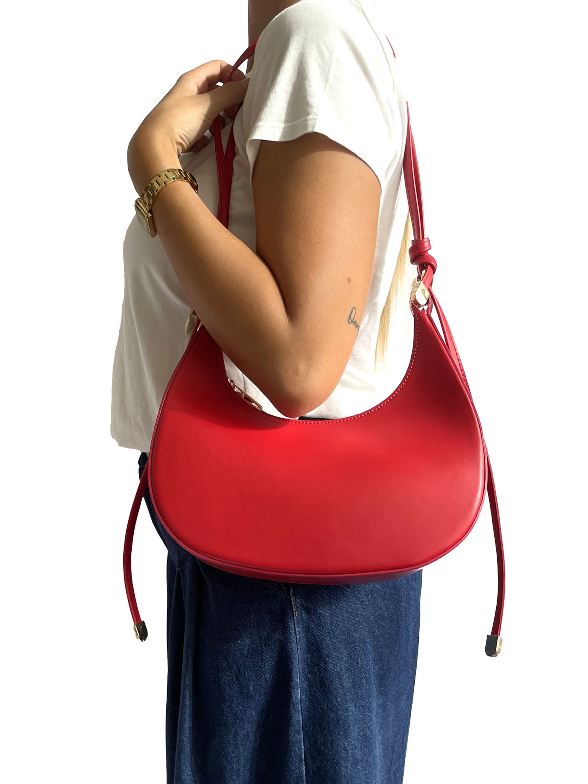 CHICCA BORSE Schoudertas in Rood: voorkant