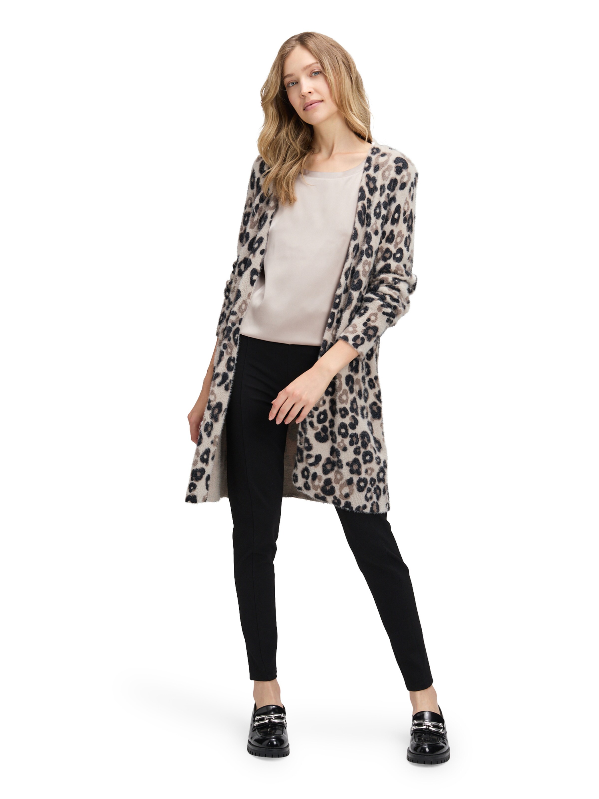 Betty Barclay Strickjacke in Beige