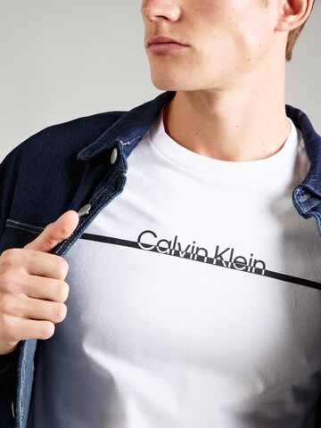 Calvin Klein Μπλουζάκι σε λευκό