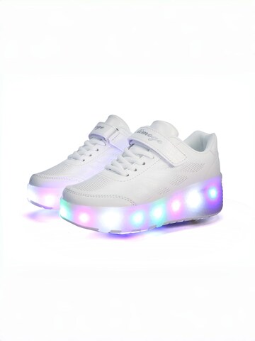 HUSKSWARE Inline and Roller Skates in White