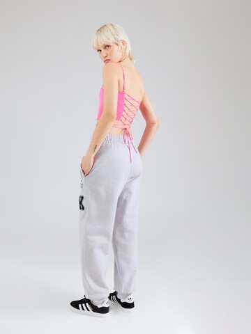 Karo Kauer Tapered Hose in Grau