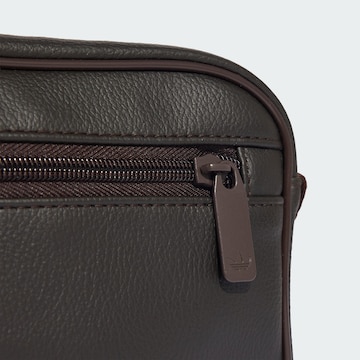 ADIDAS ORIGINALS Crossbody bag 'Adicolor Classic' in Brown