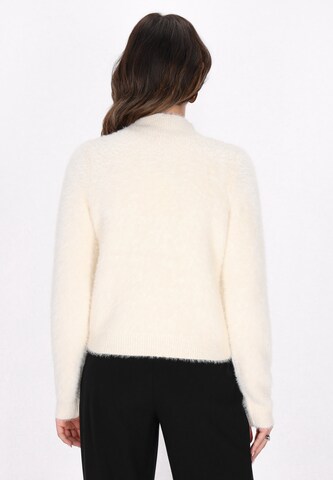 Pull-over faina en blanc