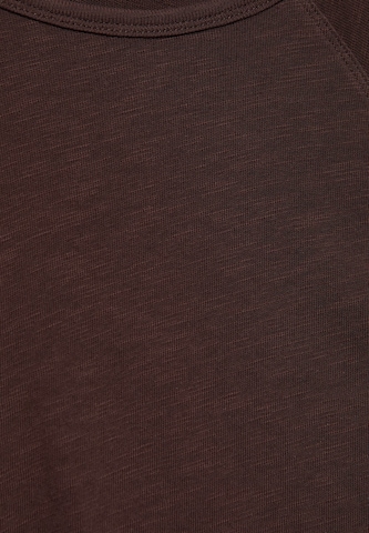 Pull&Bear Shirt in Bruin