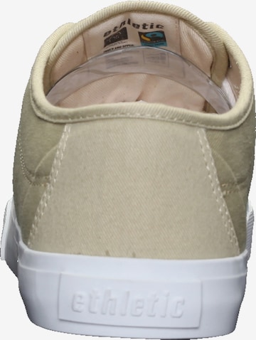 Ethletic Sneakers laag in Beige