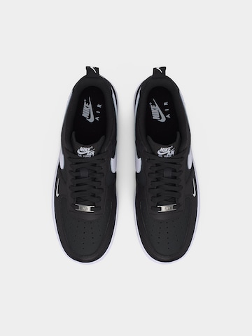 Nike Sportswear - Sapatilhas baixas 'AIR FORCE 1 '07 TECH ESS' em preto