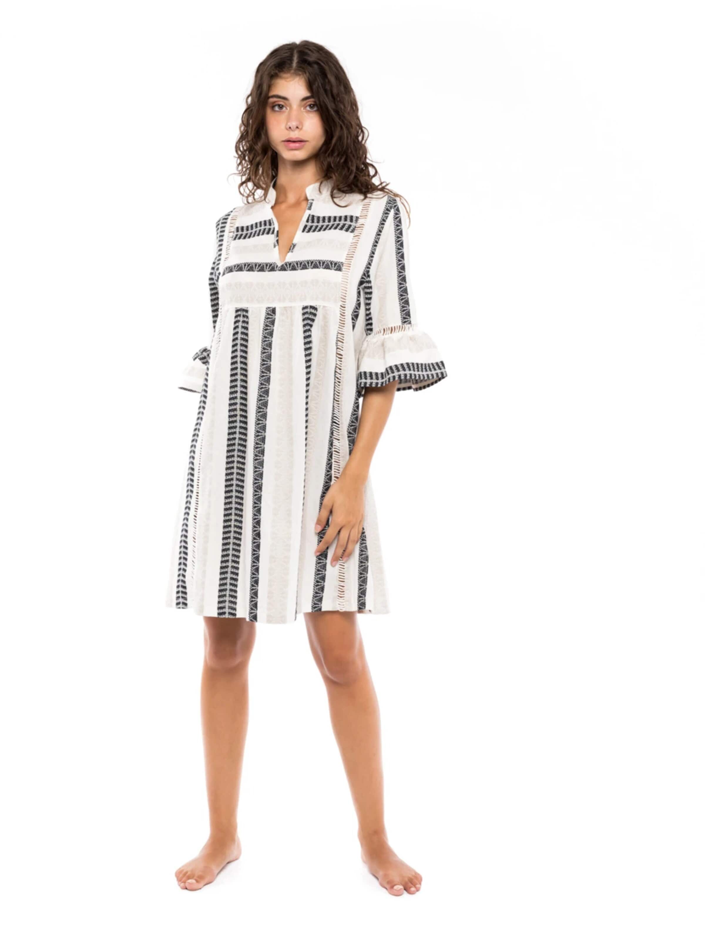 Robe d’été 'BEACHWEAR BEIGE & BLACK EMBROIDERY' Pink Label en beige : devant
