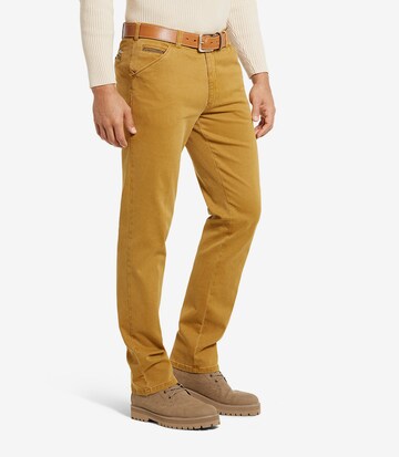 Meyer Hosen Slim fit Chino Pants in Yellow: front