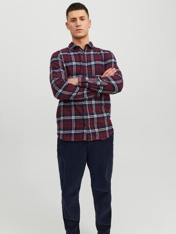 Regular fit Camicia di JACK & JONES in rosso