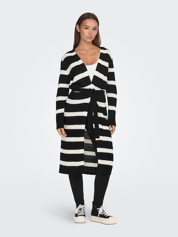 JDY Knitted Coat 'Justy Gurli' in Black: front