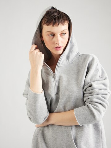 Robe QS en gris