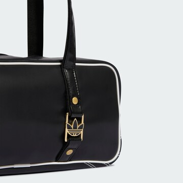 ADIDAS ORIGINALS Schoudertas 'AIRLINER ELONGATED' in Zwart