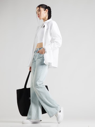 Nike Sportswear Shirt in Weiß