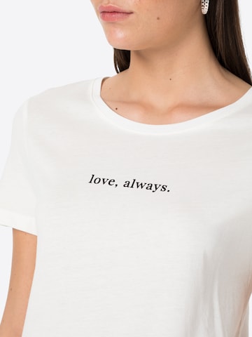 Mavi قميص 'Love Always' بلون أبيض