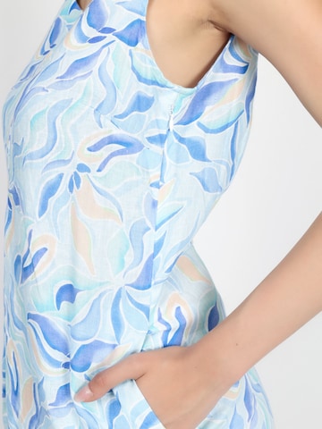 VICCI Germany Maxikleid mit seitlichem Reißverschluss, Model trägt Größe 36 in Blau