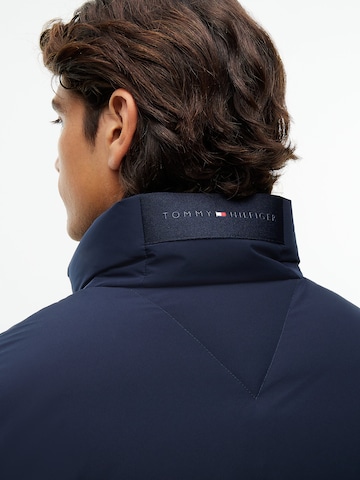 TOMMY HILFIGER Jacke in Blau