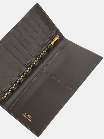 GUESS Portemonnaie 'Lyon' in Beige