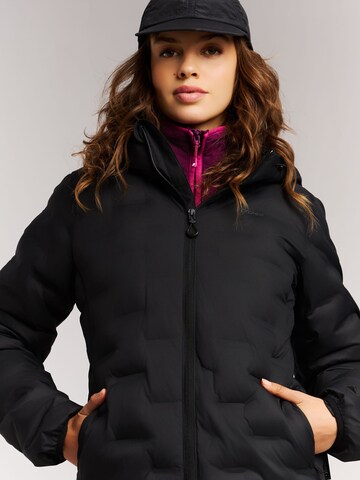 Veste outdoor 'PRTLupita' PROTEST en noir