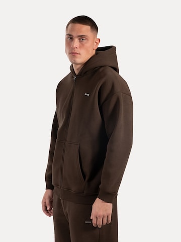 Smilodox Cedrik Basic Zipper Hoodie in Braun