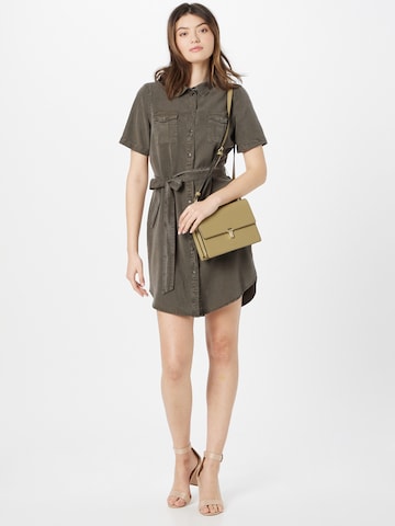 Robe-chemise 'Silja' VERO MODA en vert