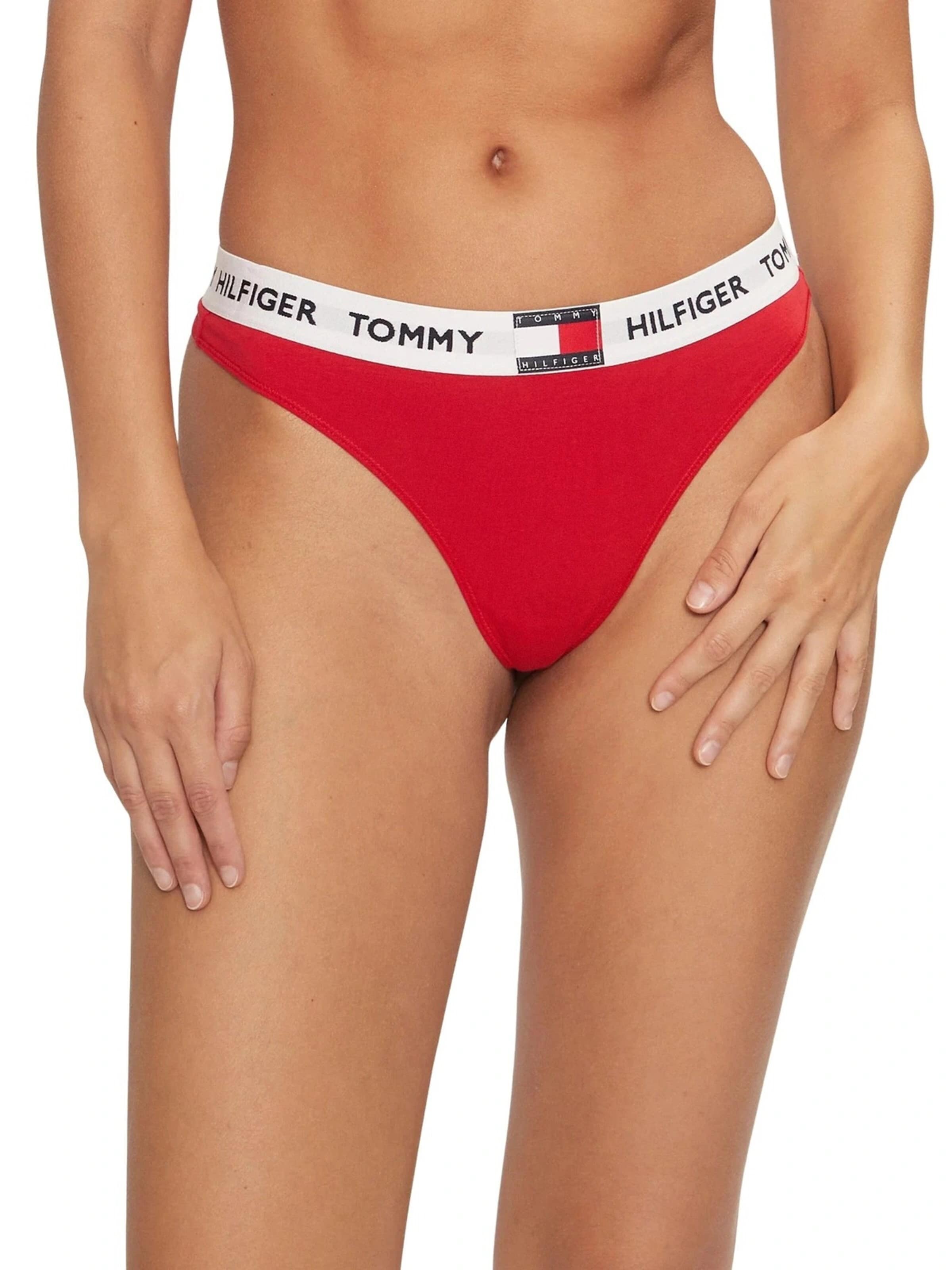 TOMMY HILFIGER Kalhotky 'Tommy Hilfiger Red Thong' – červená: přední strana