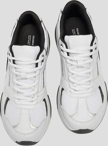 Pull&Bear Sneakers in White