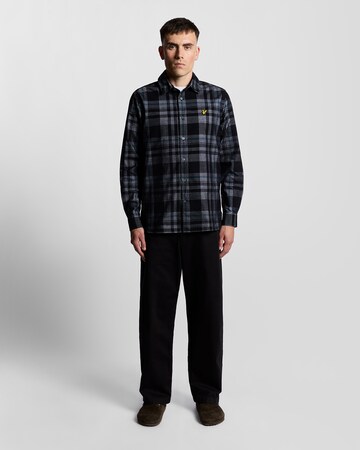 Lyle & Scott Comfort fit Overhemd 'Tartan Corduroy' in Zwart