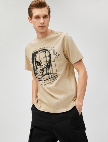 Koton T-Shirt in Beige