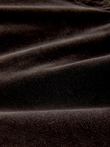 Next - regular Pantalón en marrón