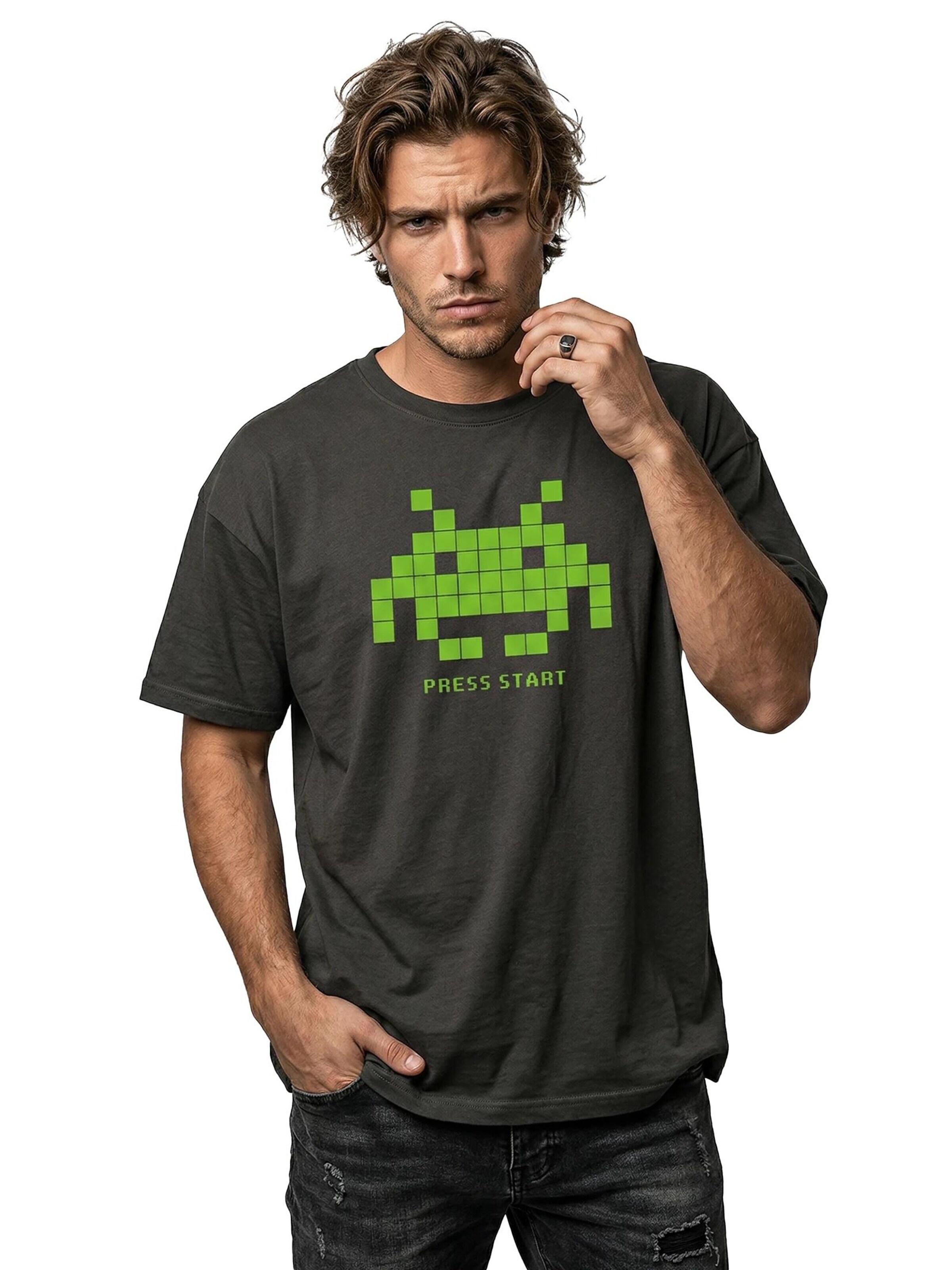 MAKAYA Shirt 'Press Start Invader'‌ in Schwarz