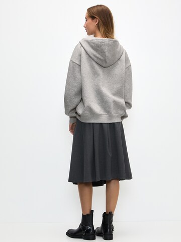 Pull&Bear Sweat jacket in Grey
