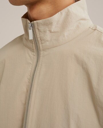 Veste mi-saison WE Fashion en beige