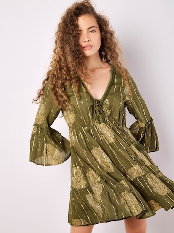 Apricot Dress ' ' in Green