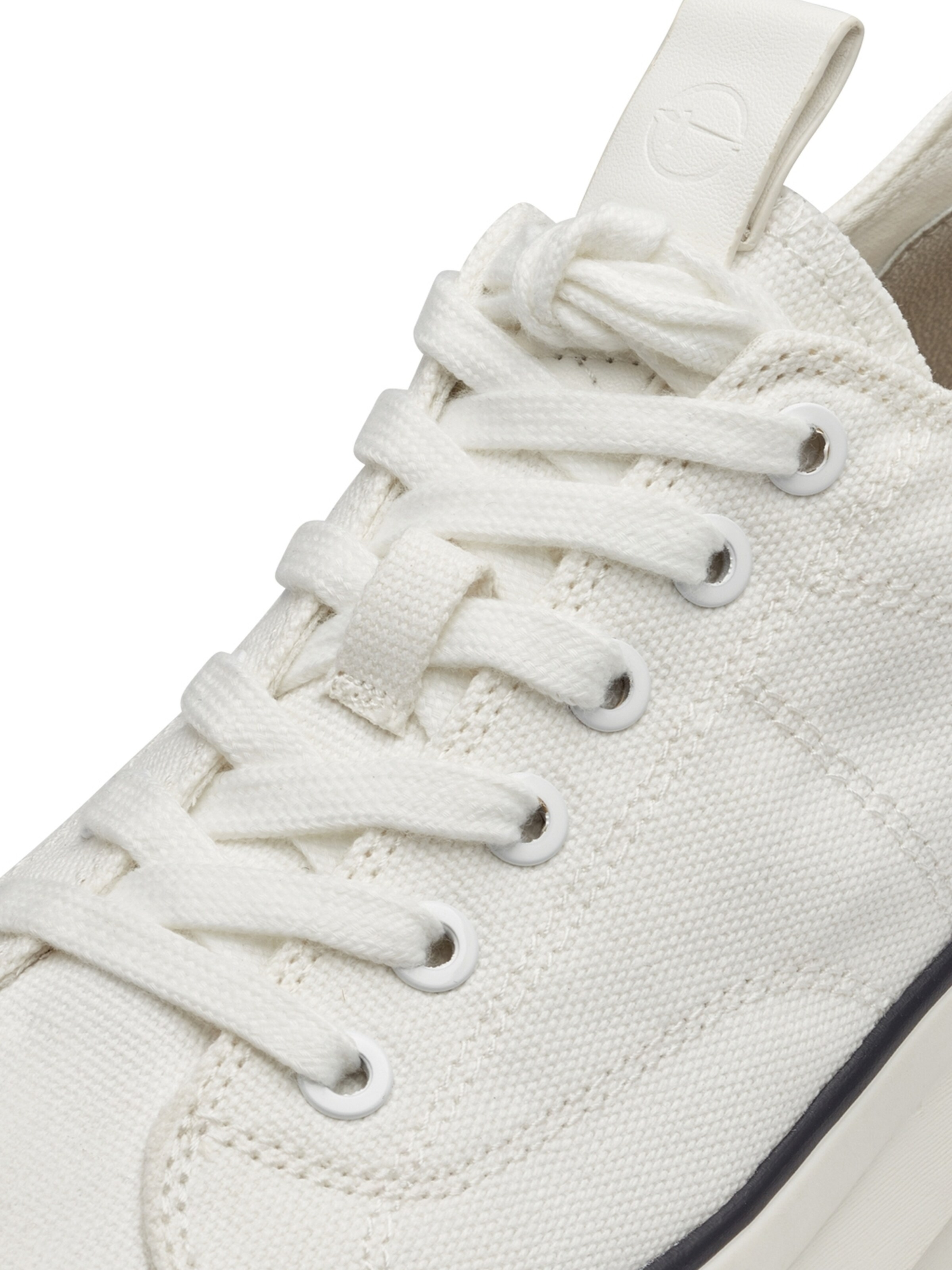 Baskets basses Tamaris en blanc