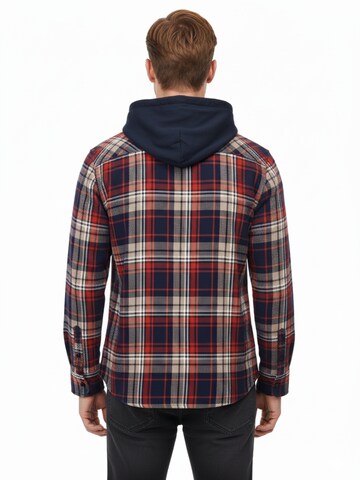 Radwa Regular fit Button Up Shirt in Red