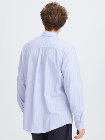 Fit confort Chemise ' CFOlsson ' Casual Friday en bleu