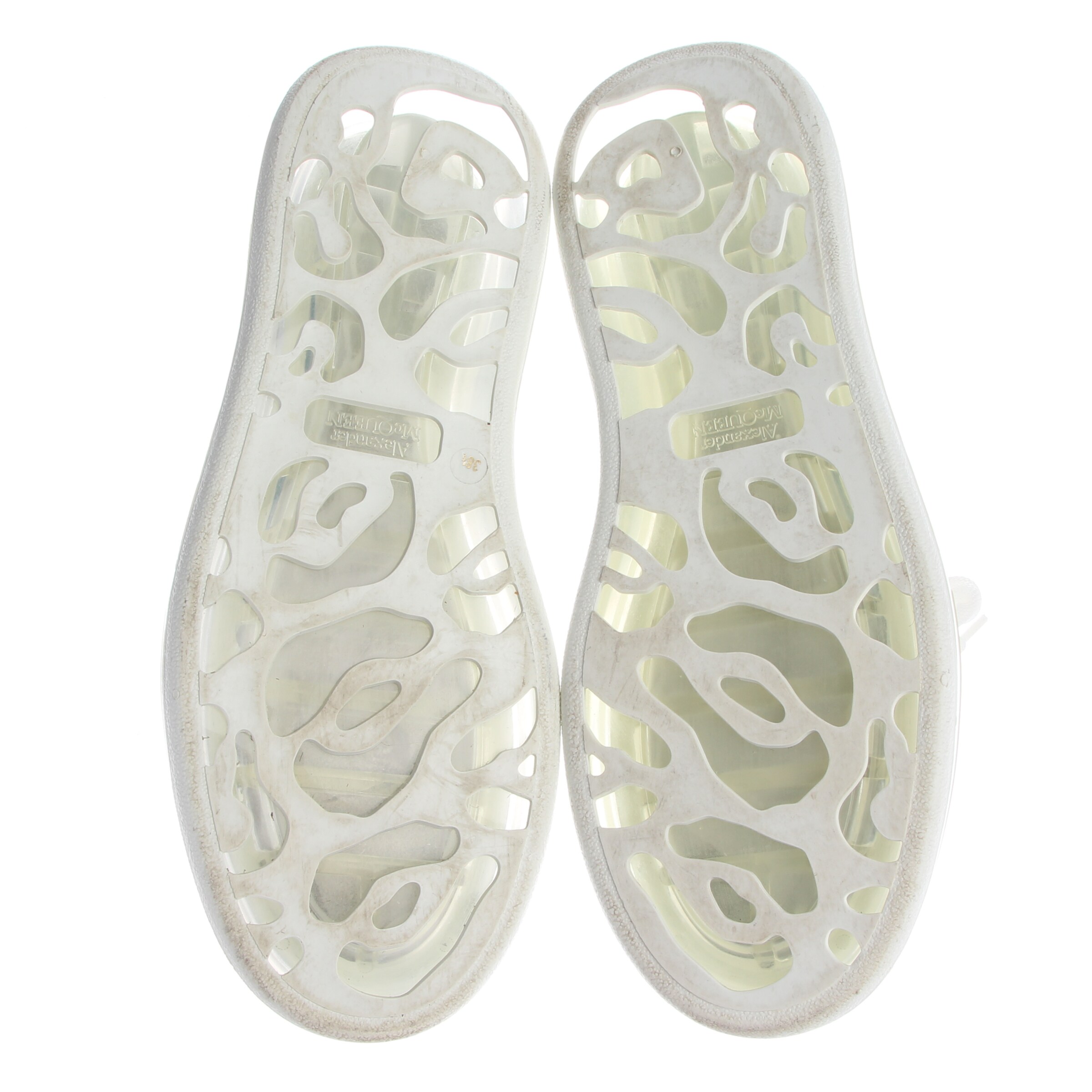 Alexander McQueen Sneakers & Trainers in 38,5 in White