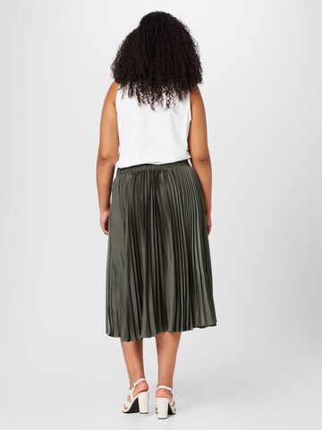 Forever New Curve Skirt 'Ester' in Green