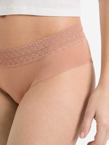 ETAM Panty 'Invisible W24' in Beige