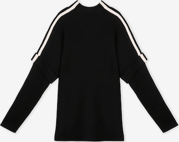 Lola Casademunt Neulepaita värissä musta: etupuoli