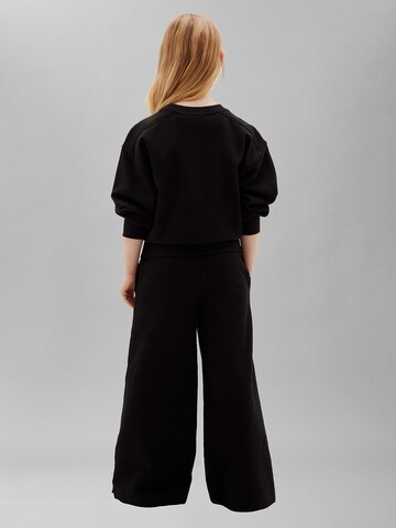 Calvin Klein Jeans Wide leg Trousers in Black
