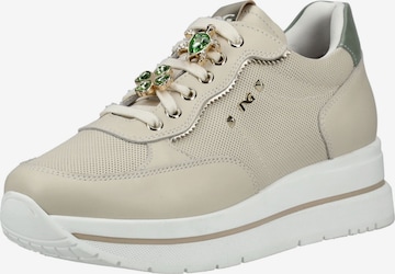 Baskets basses Nero Giardini en beige : devant